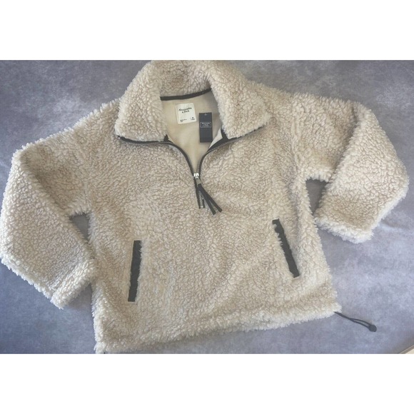 Abercrombie & Fitch Jackets & Blazers - Abercrombie & Fitch Jacket Womens Sherpa Fuzzy Teddy Cream Half Zip Size M NWT